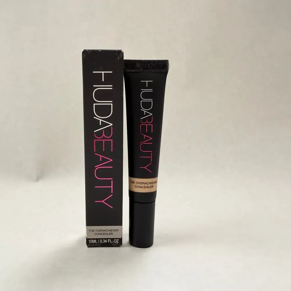 Huda Beauty The Overachiever Concealer Cotton Candy